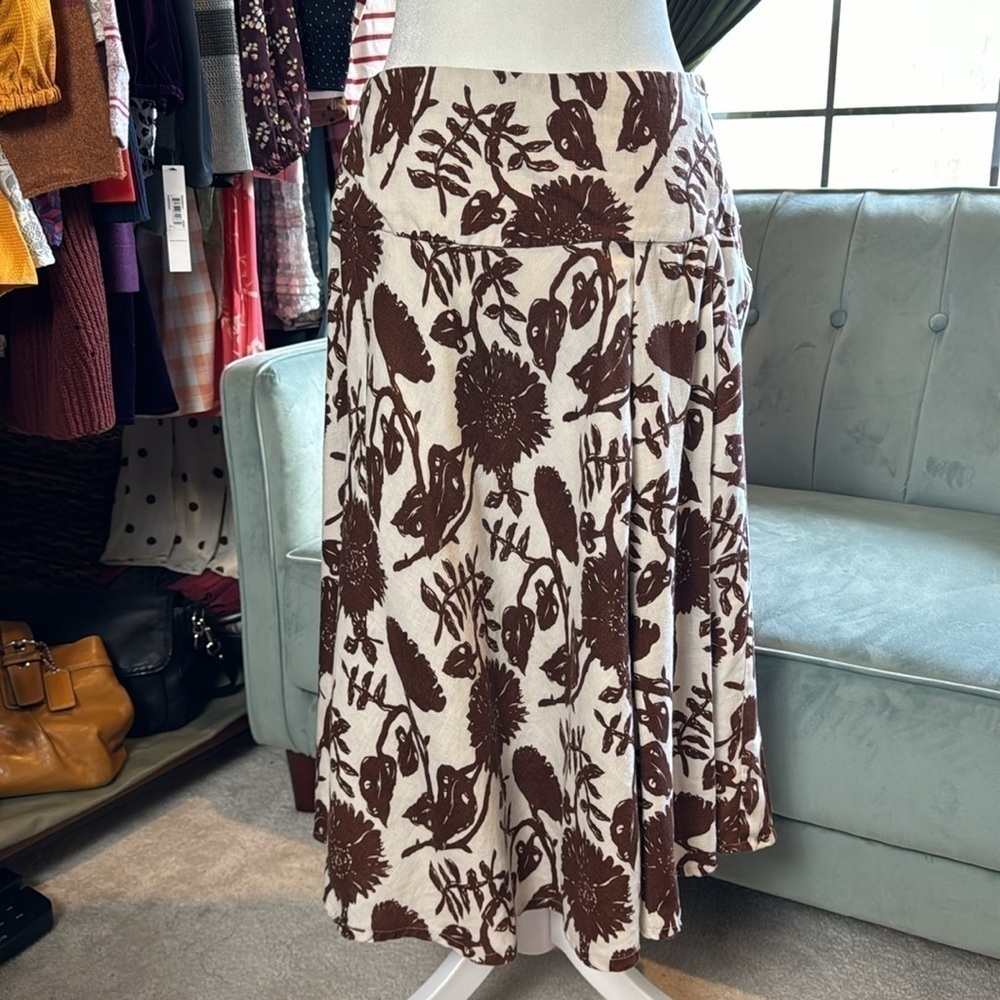 EUC GAP Neutral Linen Circle Skirt Sunflower Leaf Motif - Picture 6 of 8